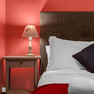 Charming In The Old Town Apartment