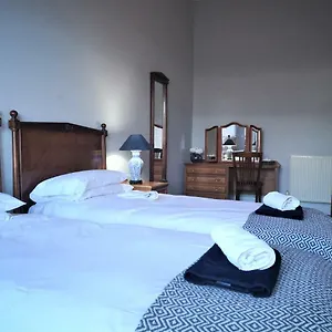Heritage - York Place Apartment